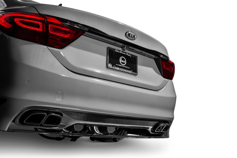 Illustration for article titled Kia Gives The K900 What It Has Always Needed: Rear-Mounted Turbos